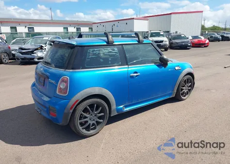 2008 Mini Cooper S from USA, damaged, VIN WMWMF73518TT86953